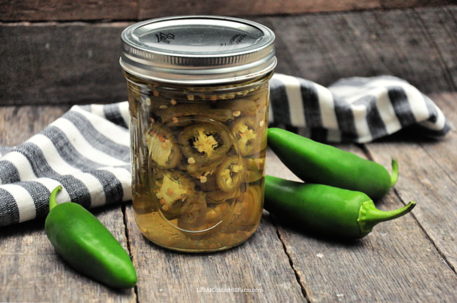 Super Simple Canned Pickled Jalapeno Slices Life At Cobble Hill Farm