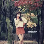 Park Hyun Sun – Autumn Orange Dress Foto 2