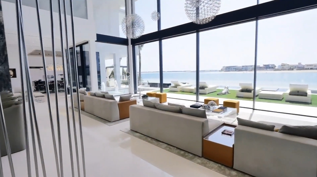 92 Interior Design Photos vs. ONE100, Palm Jumeirah Dubai Luxury Beach Mansion Tour