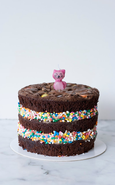 M&M Chocolate Brownie Birthday Cake | Treets