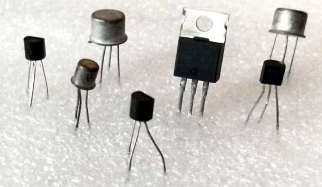 Apa itu Transistor? Jenis Transistor dan Cara Kerjanya