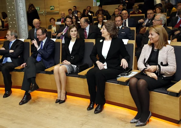 Queen Letizia of Spain attended the 'Por Un Enfoque Integral' forum