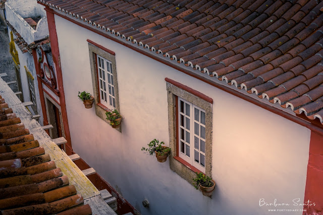 Travel | Visiting beautiful village of Óbidos, Portugal.