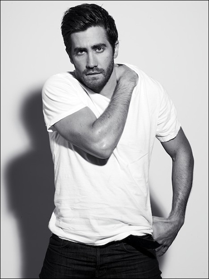 birthdays: Jake Gyllenhaal (b&w photos)