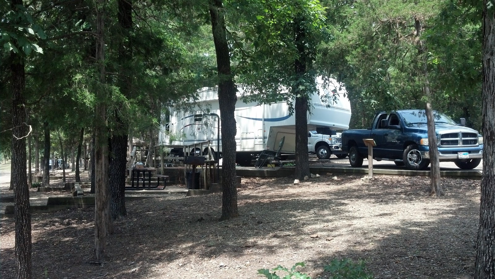 TEXAS TAYLOR TRAVELS July 6 Dequeen Lake