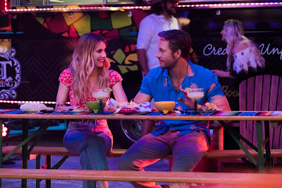 Holidate 2020 Emma Roberts Luke Bracey Image 1