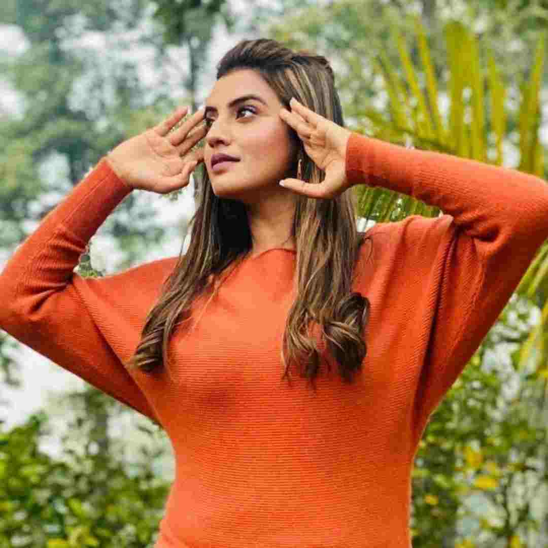 50+ Akshara Singh Bhujpuri Actress Hot And Sexy Photo Collections