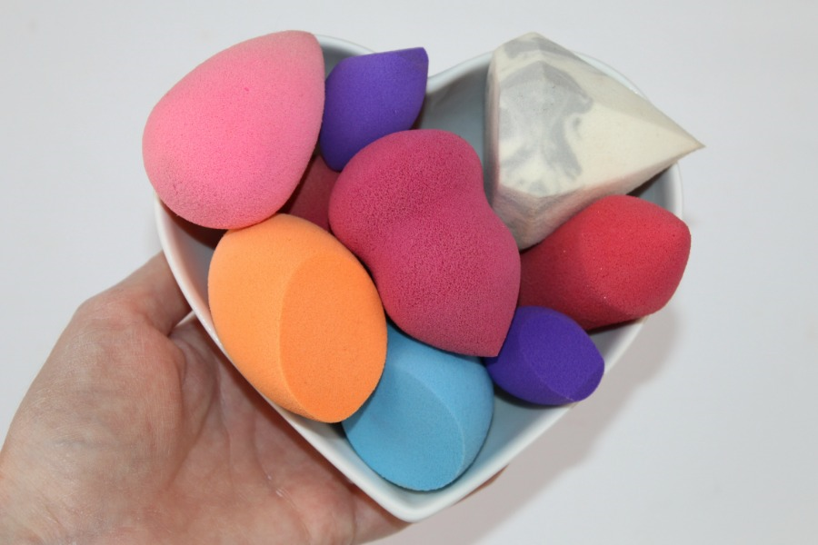Beauty Blender Dupes & How to Use A Beginners Guide Pink Paradise