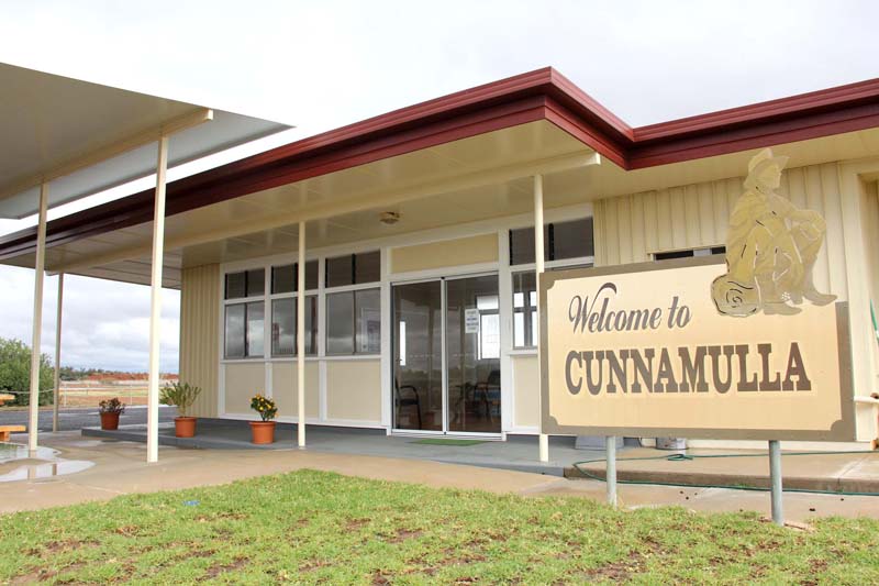 Travel With Giulio Brisbane to Cunnamulla road trip