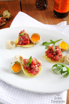  Steak Tartare con helado de mostaza