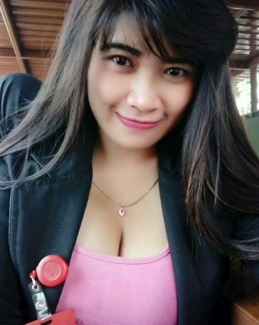 Girls spreading pictures