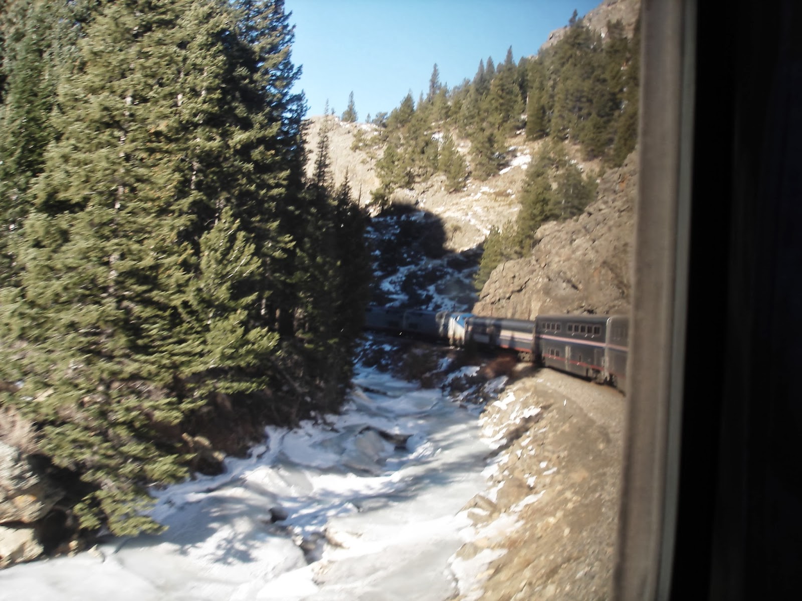 Green Goddess Glamping Montague Navigator Folding Bicycle, Burley