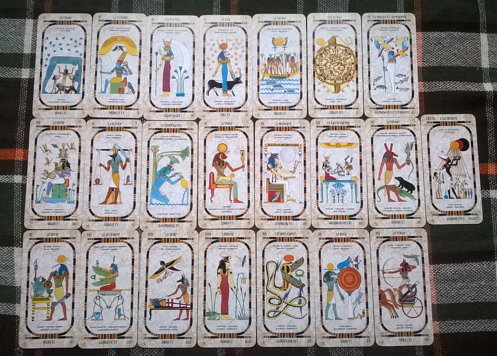 Mathieu Cartes et Paganisme Présentation du Tarot des Égyptiens de