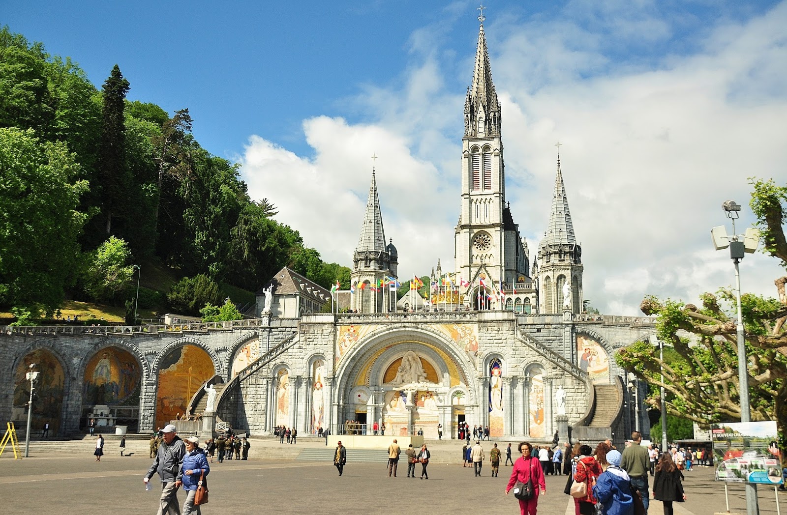 Photo shoot: Trip to Lourdes Part 2!