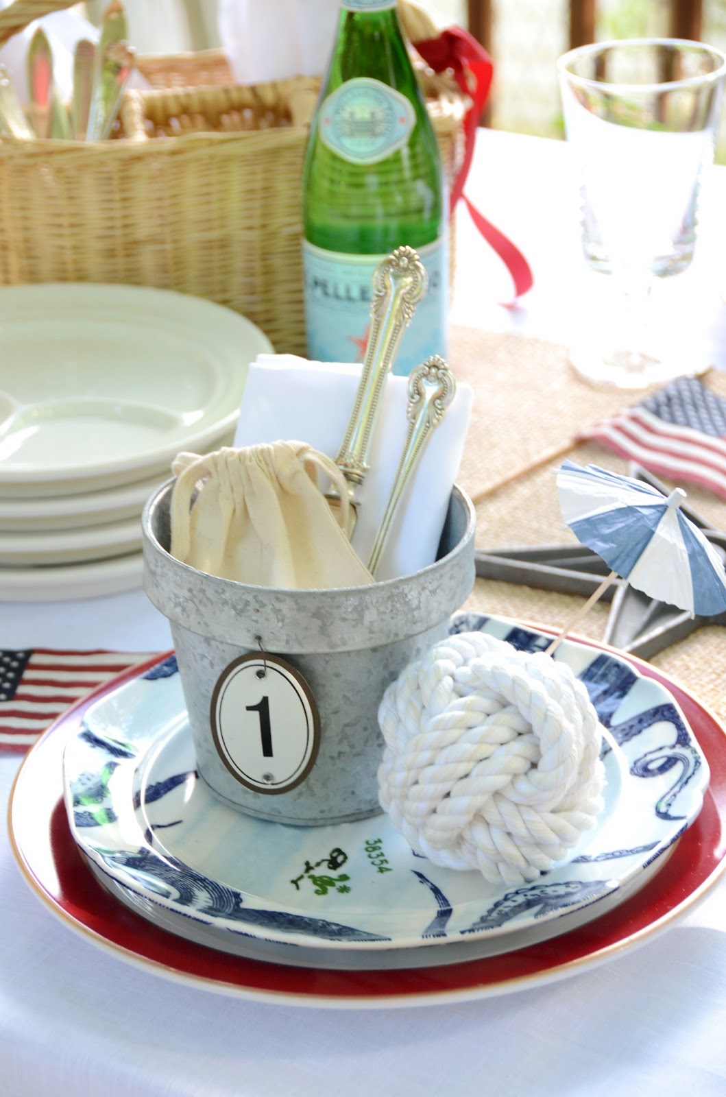 IRON & TWINE: Memorial Day | Nautical Table Setting