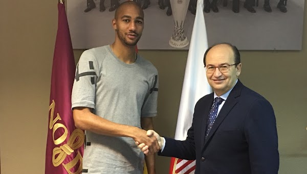 Oficial: El Sevilla renueva hasta 2020 a N'Zonzi