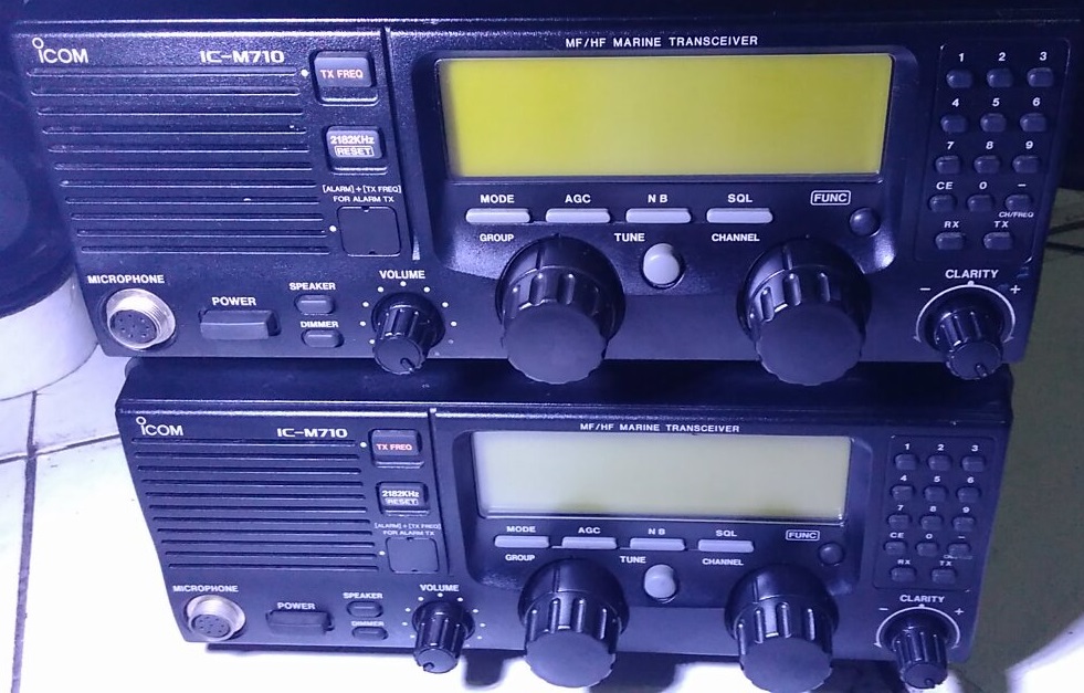 RADIO SELLER M710 SSB Marine Radio HF ( SOLD )