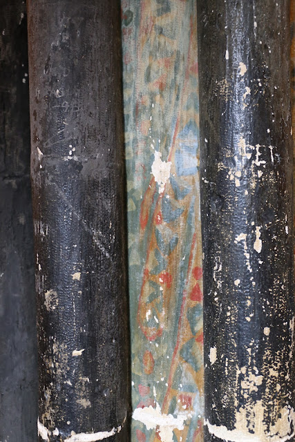 Policromia columnas - Sala Capitular - Monasterio de Piedra
