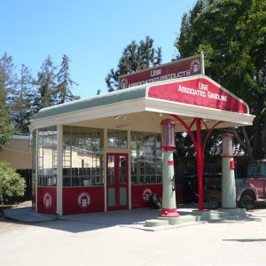 Associated Oil Gas Station