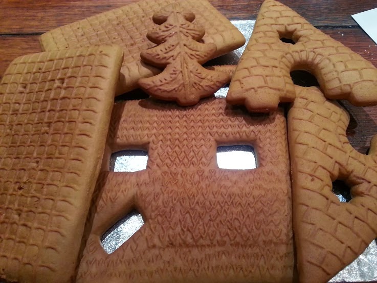 The Brick Castle How To Make A Gingerbread House