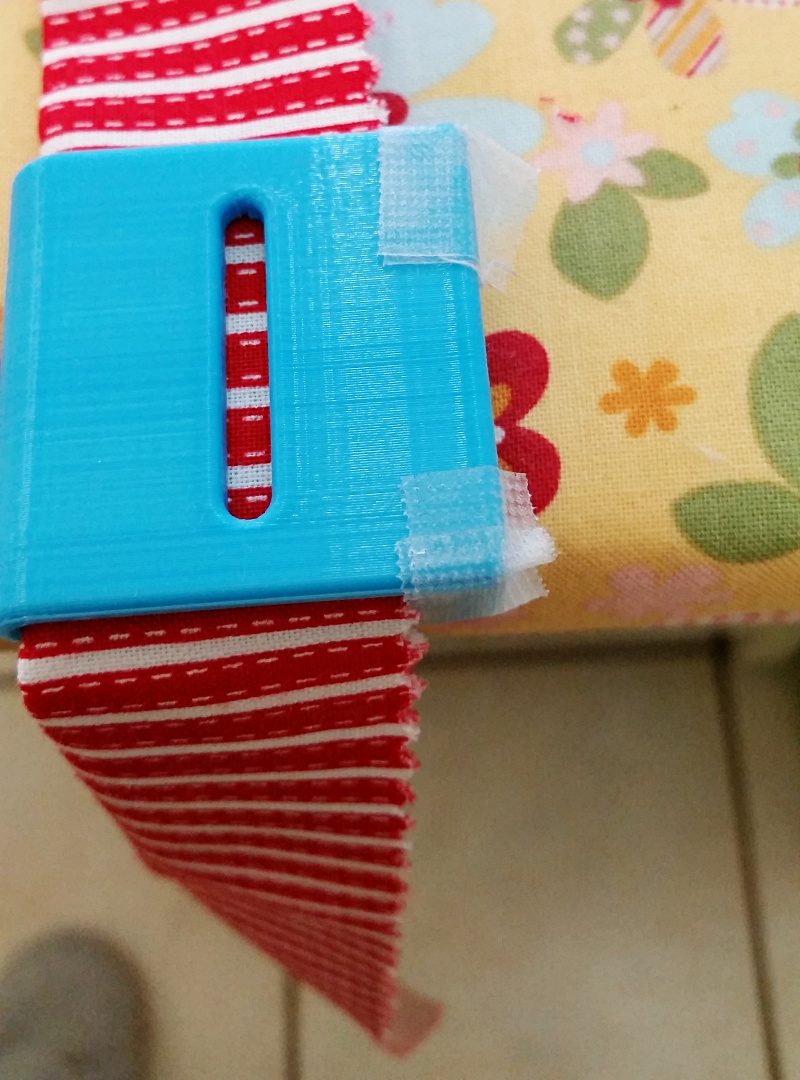 Quilting Notion Review: Third Hand Binding Folder Clip – Jo's