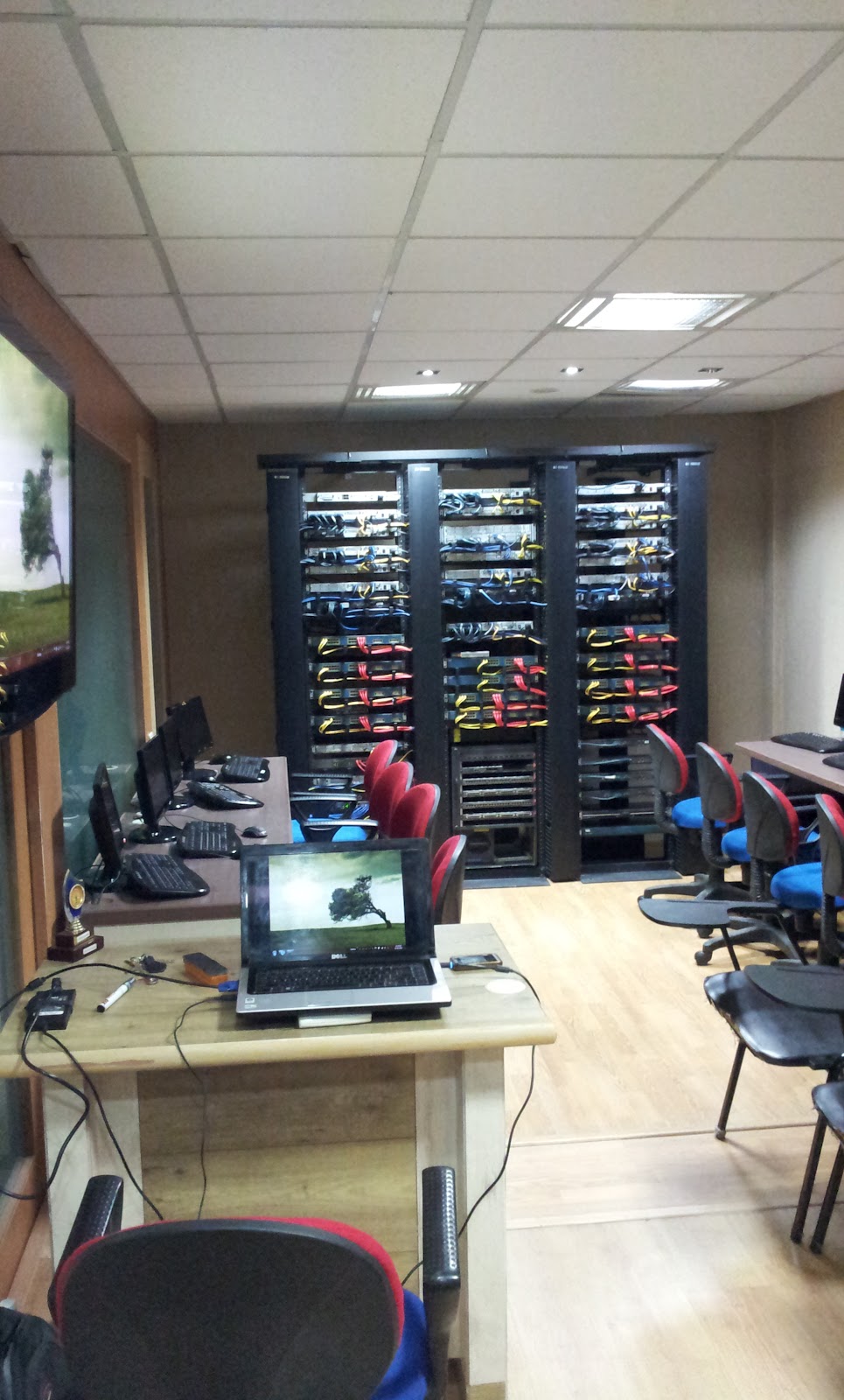 CCNA CCNP CCIE NEW CCIE LAB PHOTOS OF ZOOM TECHNOLOGIESAMEERPET