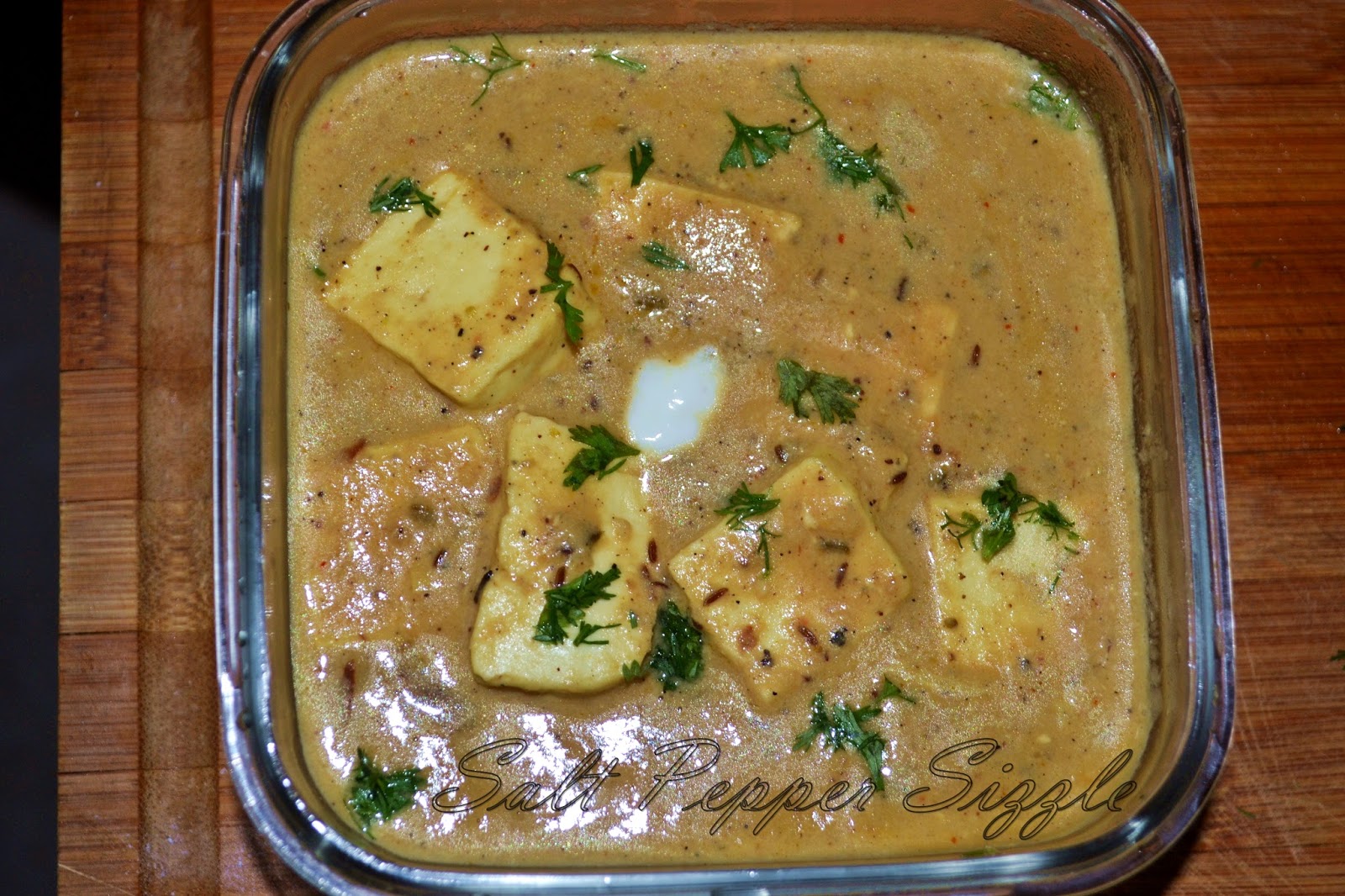 Shahi Paneer (Cottage Cheese)
