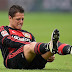 ‘Chicharito’ salió lesionado