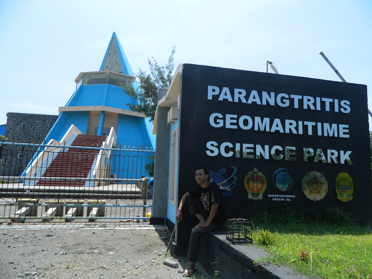 SangPetualang: Museum Gumuk Pasir Jogja, Bangunannya Penuh Dengan Filosofi