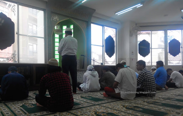 Mesjid dan Mushala di Kawasan Wisata Jepang Masjid dan Mushala di Kawasan Wisata Jepang