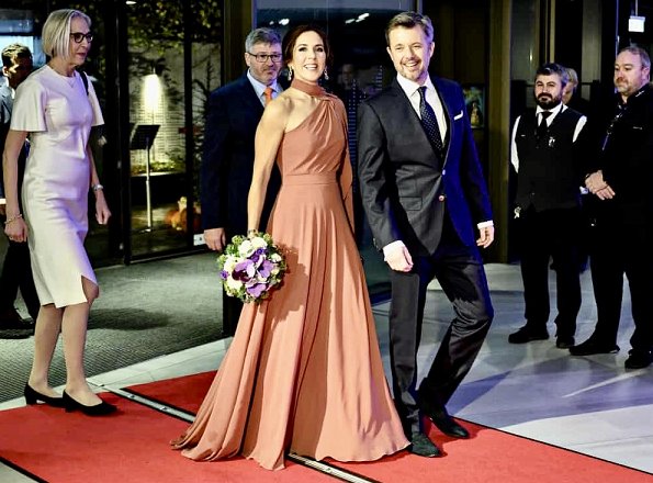 Crown Princess Mary wore a new bespoke gown by Danish fashion designer Soeren le Schmidt. Danish singer Jada, Emilie Molsted