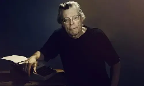 19 Best Stephen King Most Popular Best-Selling Books of All Time