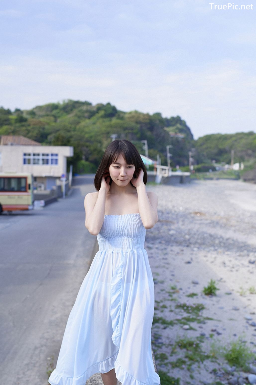 Image-Japanese-Actress-And-Model-Riho-Yoshioka-Pure-Beauty-Of-Sea-Goddess-TruePic.net- Picture-108