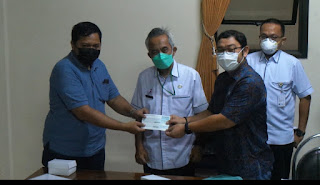 PR Sukun Serahkan Hepafilter dan Sempurnakan Laboratorium PCR Milik RSUD Kudus 1 20210625 180117
