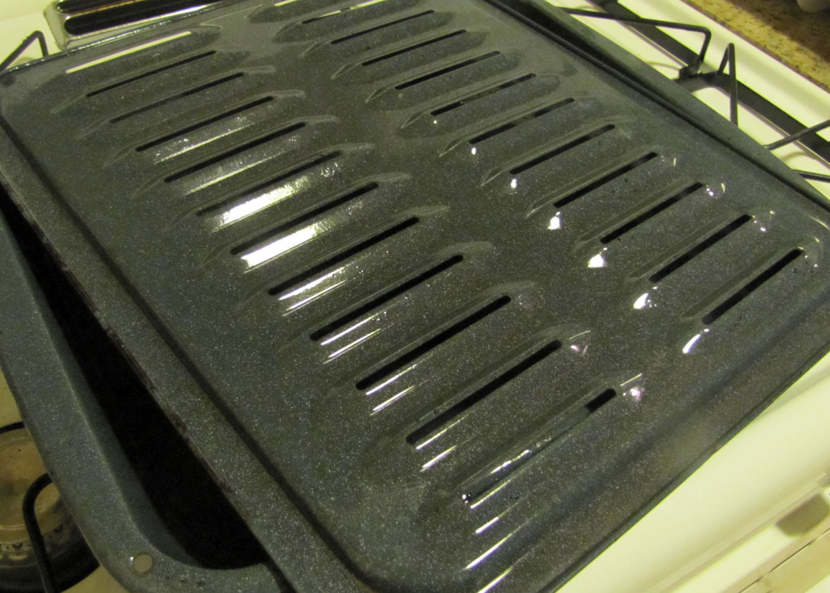 Smells Like Food in Here How to Clean a Broiler Pan and Rack