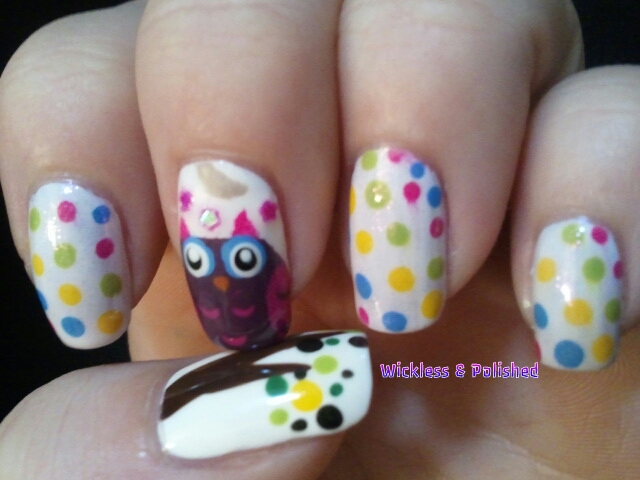 Wickless & Polished!: Creative Blog Nails!