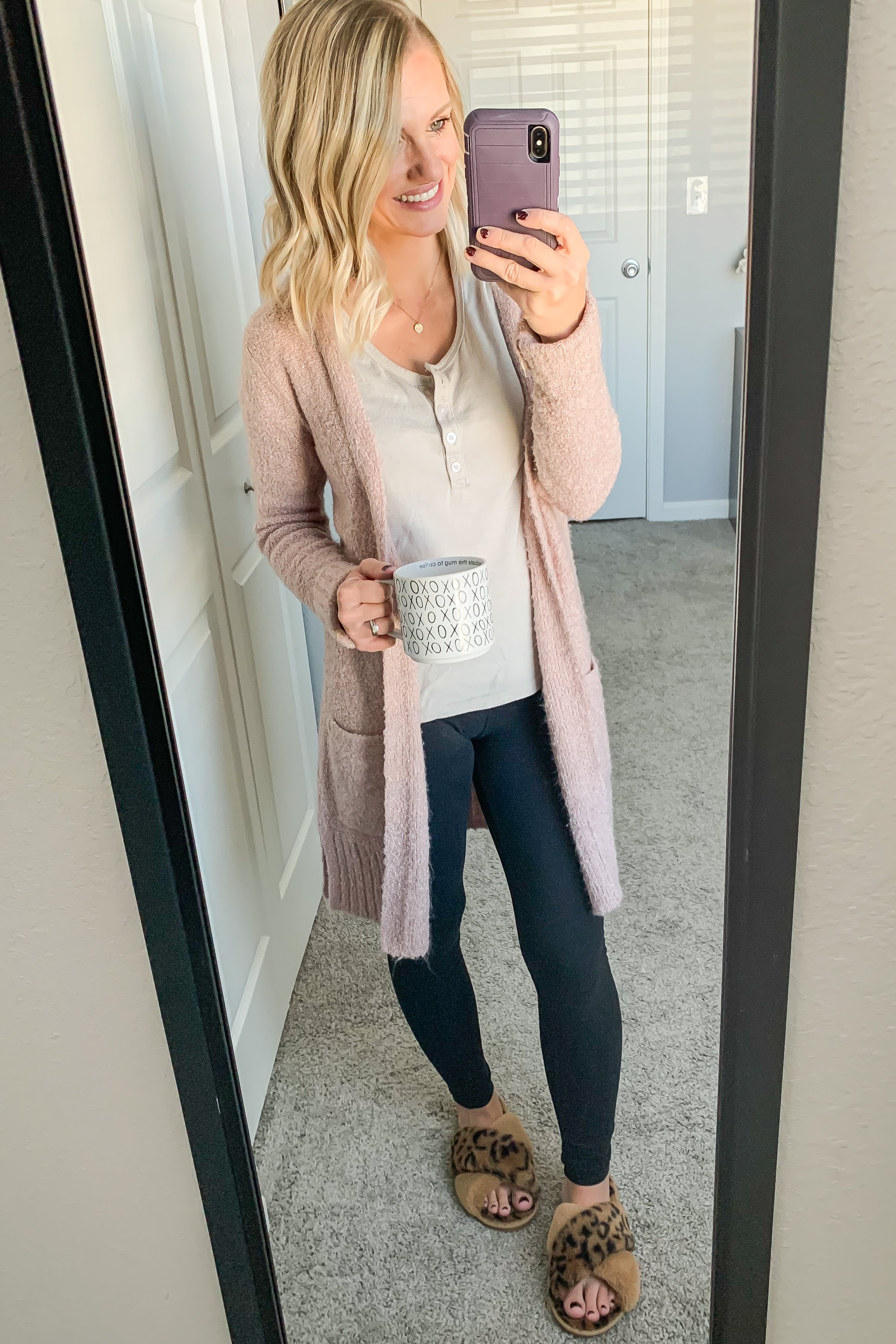 Cozy, Casual Real Life Stay-At-Home-Mom Outfits | Thrifty Wife, Happy Life
