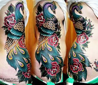 Fotos e desenhos de pavão para tatuar