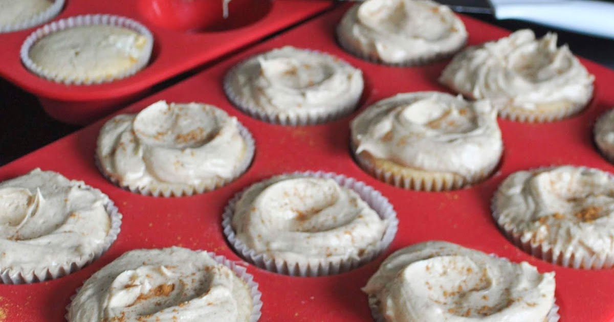 Living In Upstate Almond Cinnamon Cupcakes with Almond Cinnamon Butter