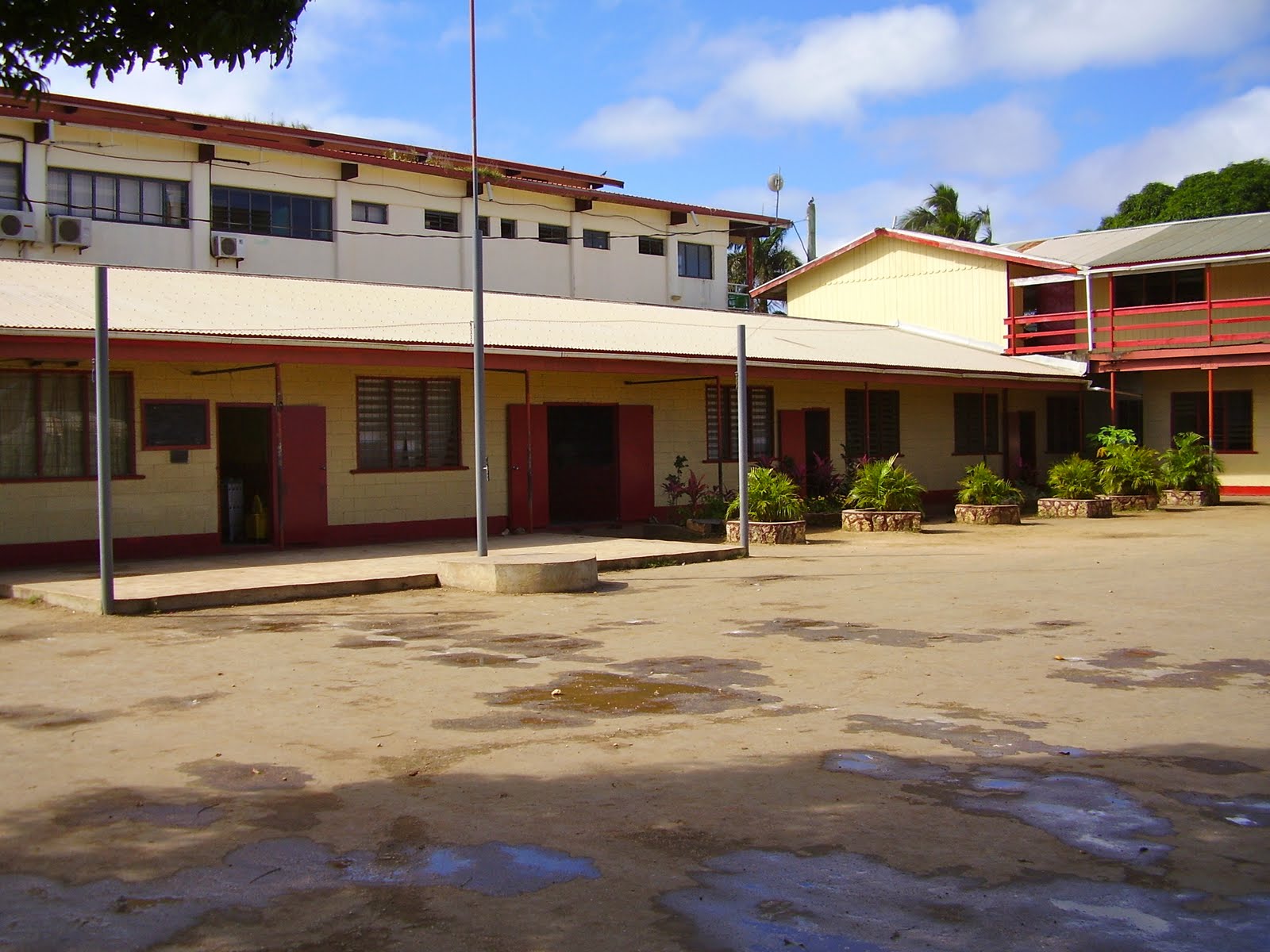Two for Tonga: Hilliard Memorial School