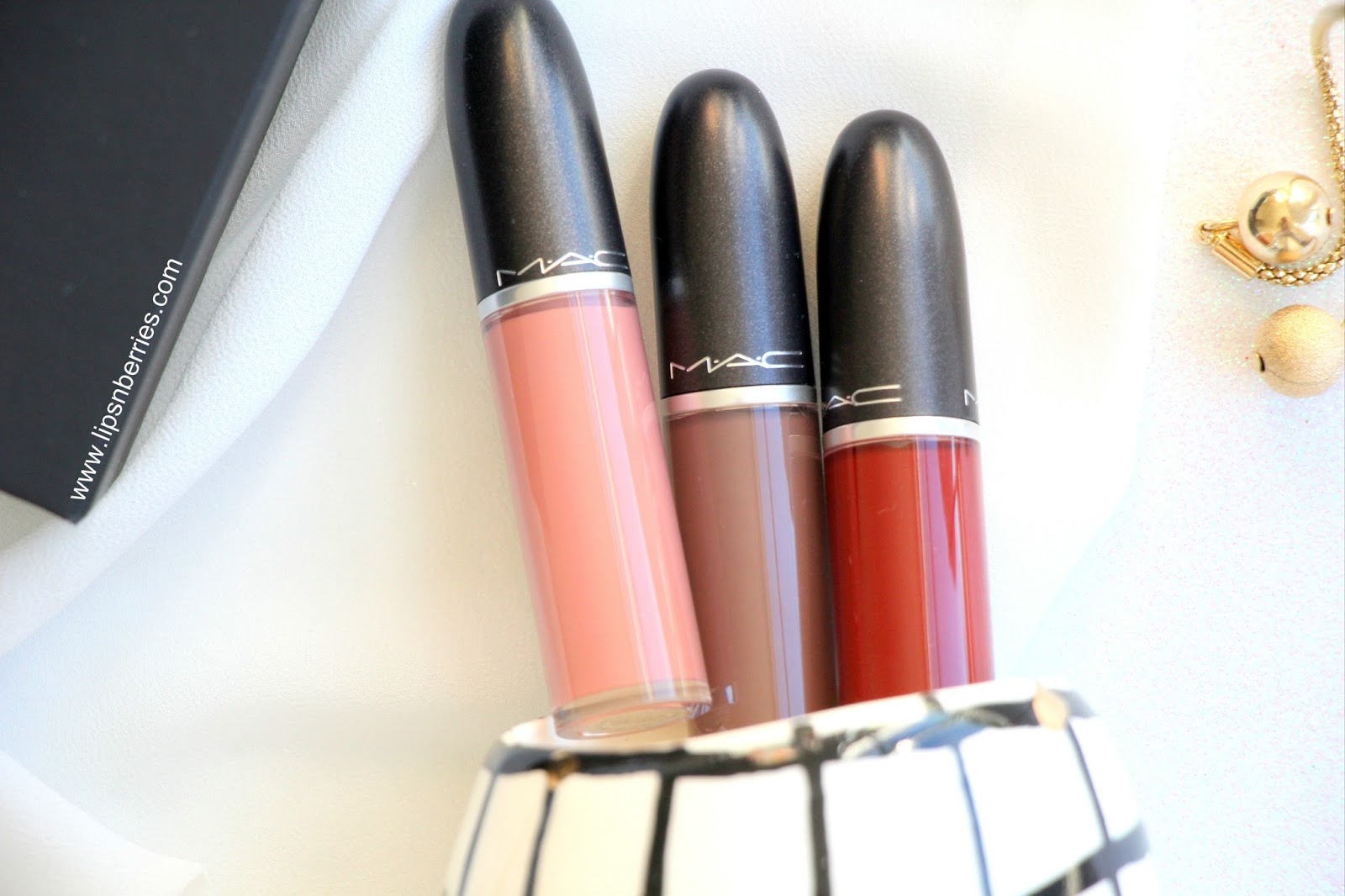 MAC Retro Matte Collection is back with 12 swooning shades! All details ...
