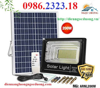 gia-den-led-pha-nang-luong-mat-troi-200w-solar.jpg