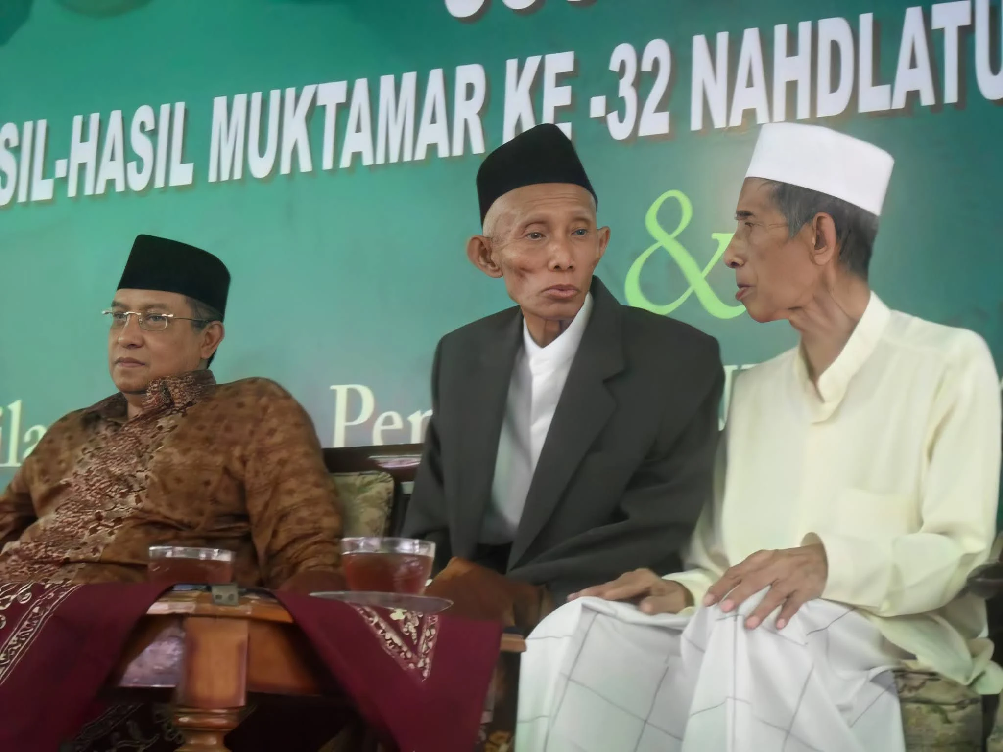 50+ Kumpulan Foto KH. Zainal Abidin Munawwir Krapyak Yogyakarta (HD)
