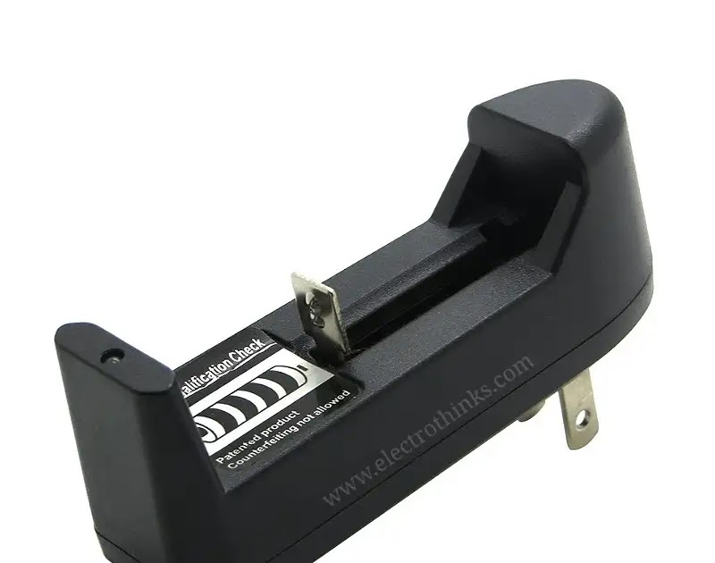 Single Universal 3.7 V LiIon Battery Charger