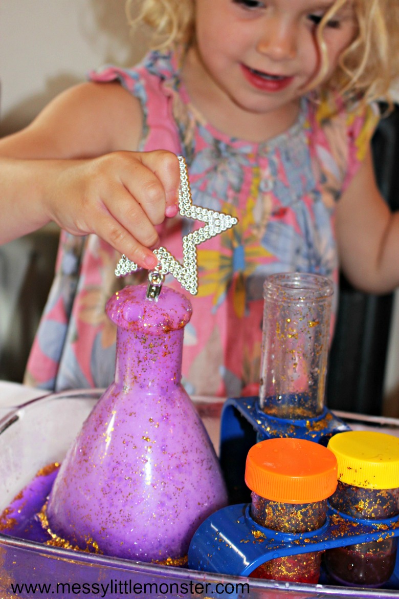 Cool Science Experiments for kids Baking soda magic potion Messy
