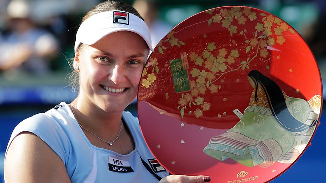 Tennis Moods: Petrova Comes Alive in Tokyo