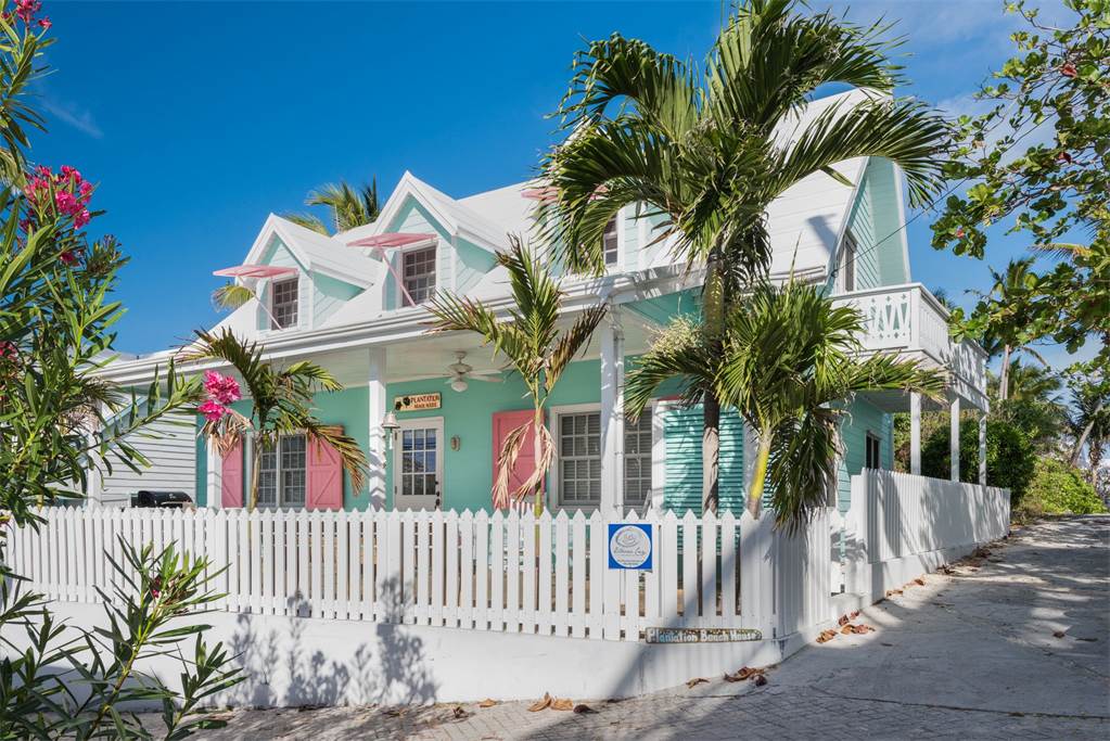 Bahamas Real Estate from Sotheby's International Realty July 2017