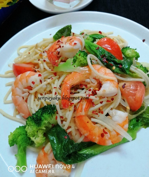 My Kuali Spaghetti goreng simple dimple