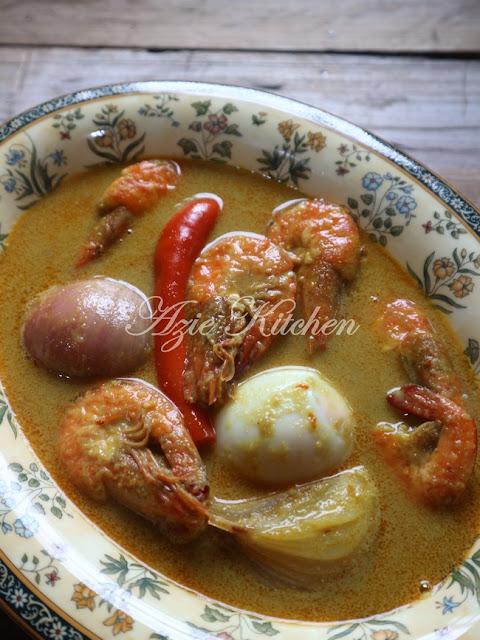 Gulai Udang Lauk Nasi Dagang Kelantan