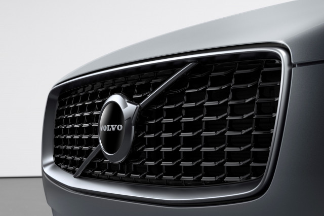 2021 Volvo XC90 Review